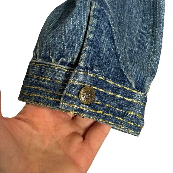 Chico's  Women's Blue Denim Jean Jacket Embroidered Zip Up Size 2 (12) - Picture 3 of 8